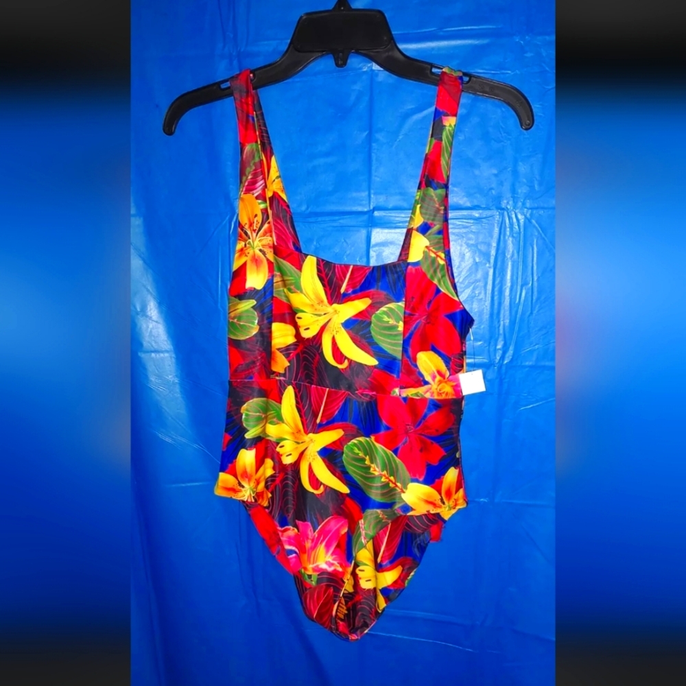 Khongboon One Piece Swimsuit, Tropical Floral Print, NWT, Medium Beach Vacation
